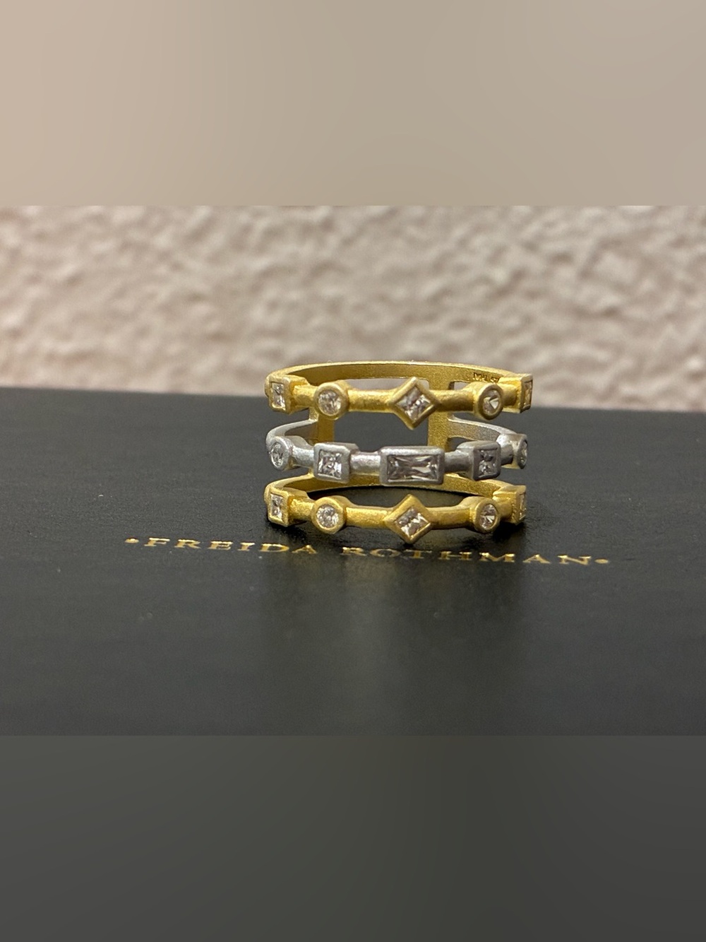 Freida Rothman statement ring Sz 9 
925 Sterling silver